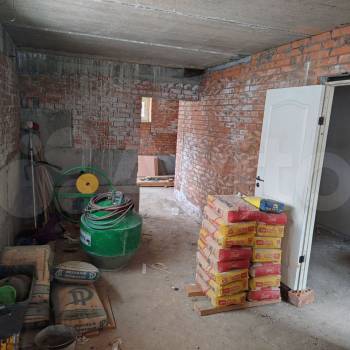 Продается Дом, 180 м²