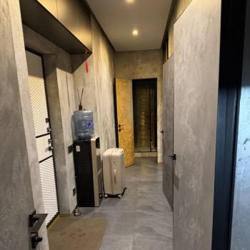 Продается 1-комнатная квартира, 57,3 м²