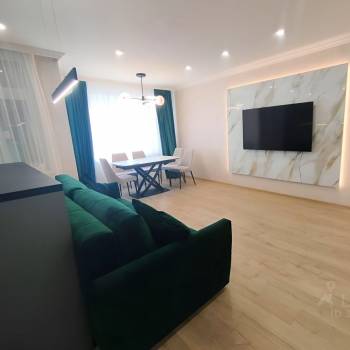 Продается 2-х комнатная квартира, 69 м²
