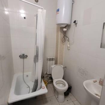 Продается Нежилое помещение, 180 м²