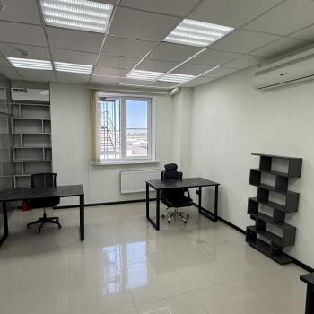 Сдается Нежилое помещение, 76 м²