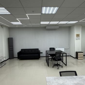 Сдается Нежилое помещение, 76 м²