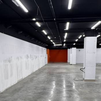 Сдается Нежилое помещение, 600 м²