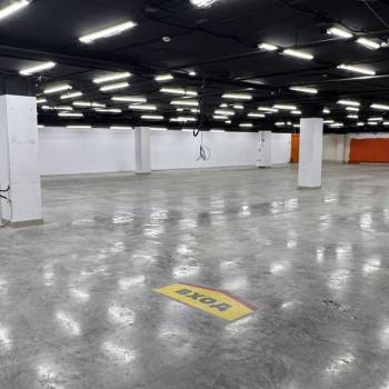 Сдается Нежилое помещение, 600 м²