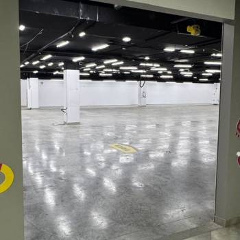 Сдается Нежилое помещение, 600 м²