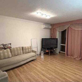 Сдается Многокомнатная квартира, 60 м²