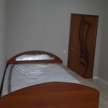 Сдается 1-комнатная квартира, 42 м²