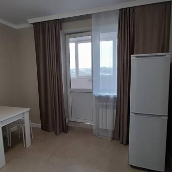 Сдается 1-комнатная квартира, 42 м²