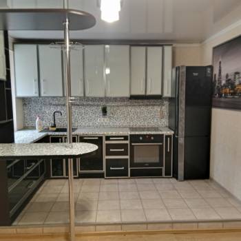 Сдается Многокомнатная квартира, 64 м²