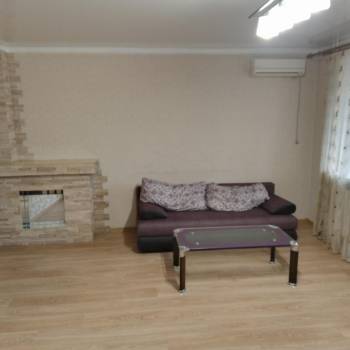 Сдается Многокомнатная квартира, 64 м²