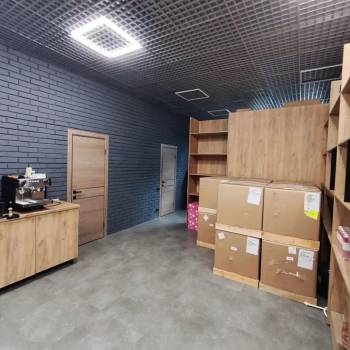 Сдается Нежилое помещение, 106 м²