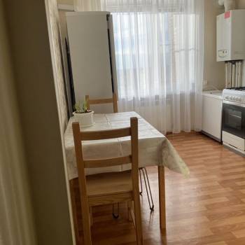 Сдается 1-комнатная квартира, 46,1 м²