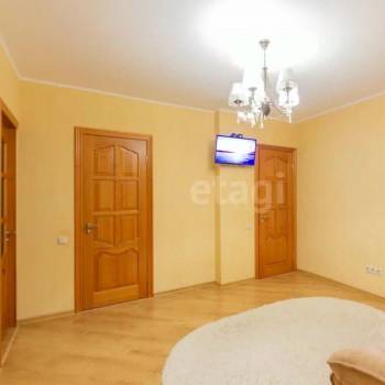 Продается 2-х комнатная квартира, 69 м²