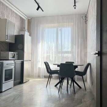 Сдается 1-комнатная квартира, 45 м²