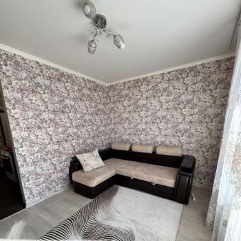 Продается 1-комнатная квартира, 27 м²
