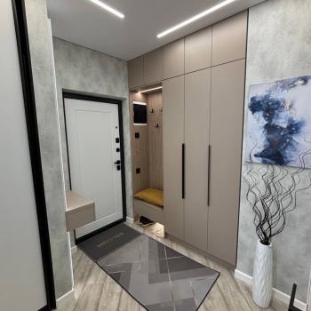 Продается 1-комнатная квартира, 46 м²