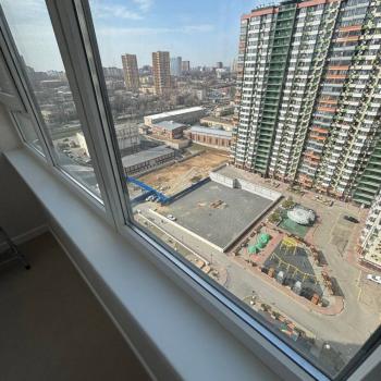 Продается 1-комнатная квартира, 46 м²