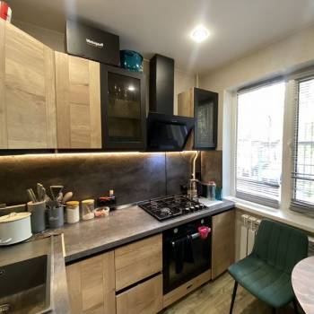 Продается 3-х комнатная квартира, 61,3 м²