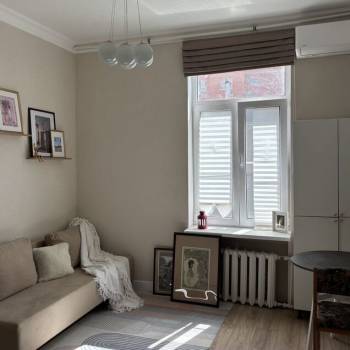 Продается 1-комнатная квартира, 18 м²