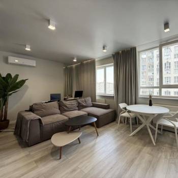 Продается 2-х комнатная квартира, 54 м²