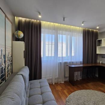 Продается Многокомнатная квартира, 116 м²