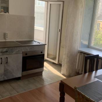 Сдается Многокомнатная квартира, 79,7 м²