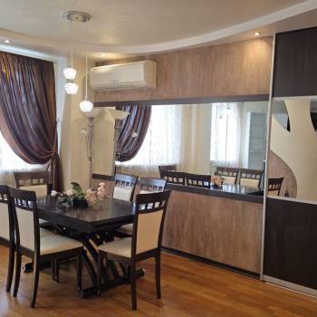 Продается Многокомнатная квартира, 116 м²