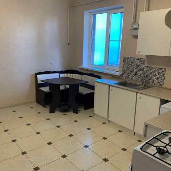 Сдается Многокомнатная квартира, 105 м²