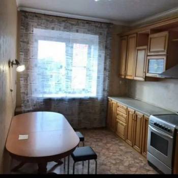 Сдается Многокомнатная квартира, 90 м²