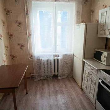 Сдается 1-комнатная квартира, 41 м²