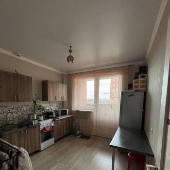 Сдается 1-комнатная квартира, 37 м²