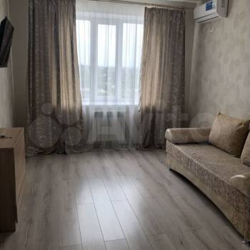 Сдается 1-комнатная квартира, 35 м²
