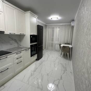 Сдается 2-х комнатная квартира, 61 м²
