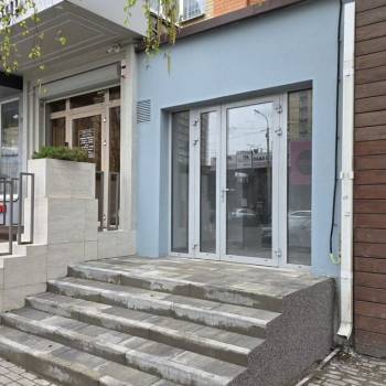 Сдается Нежилое помещение, 75 м²