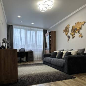 Продается 3-х комнатная квартира, 114 м²