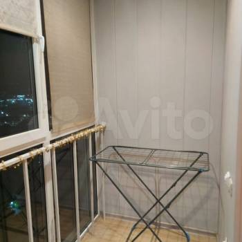 Сдается 1-комнатная квартира, 41 м²