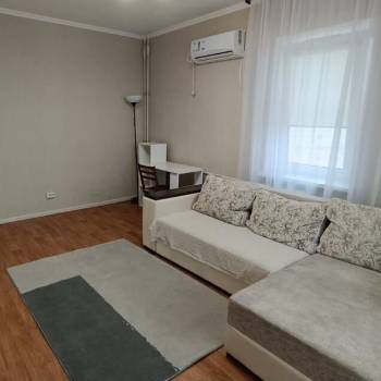 Сдается 2-х комнатная квартира, 53 м²