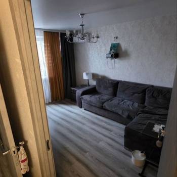 Продается 2-х комнатная квартира, 42 м²