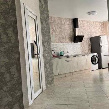 Сдается 1-комнатная квартира, 42 м²