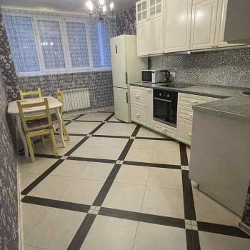 Сдается 2-х комнатная квартира, 60 м²