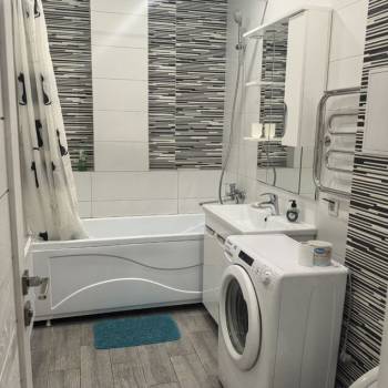 Сдается 1-комнатная квартира, 40 м²