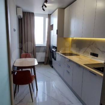Сдается 1-комнатная квартира, 37,9 м²