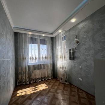 Сдается Многокомнатная квартира, 100 м²