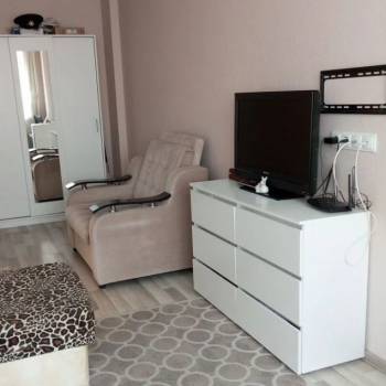 Сдается 1-комнатная квартира, 37 м²