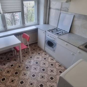 Продается 1-комнатная квартира, 37,3 м²