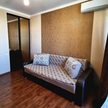 Сдается 1-комнатная квартира, 35 м²