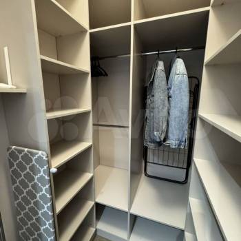 Сдается 1-комнатная квартира, 42 м²