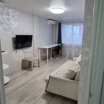 Сдается 1-комнатная квартира, 38 м²