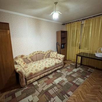 Сдается 1-комнатная квартира, 46 м²
