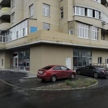 Сдается Нежилое помещение, 220 м²